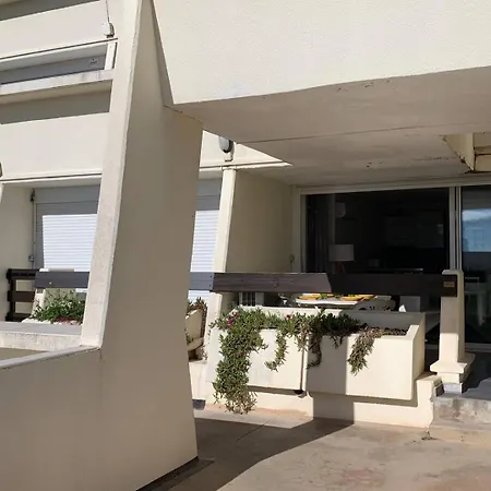 358 4 Pers Port Nature 4 Pres Du Waiki