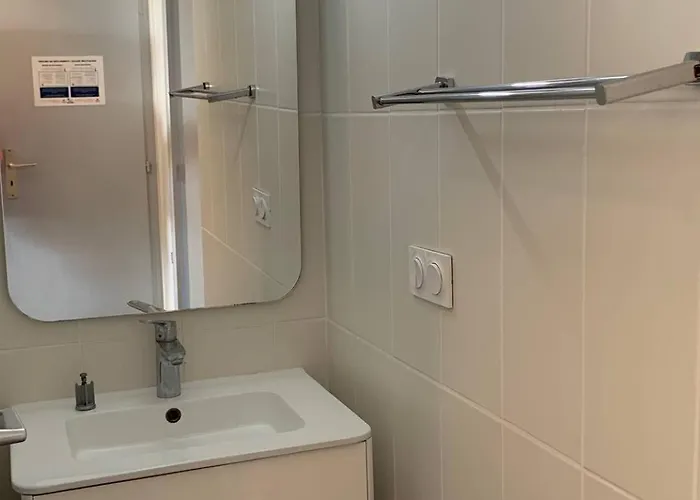 Apartment 358 4 Pers Port Nature 4 Pres Du Waiki Agde